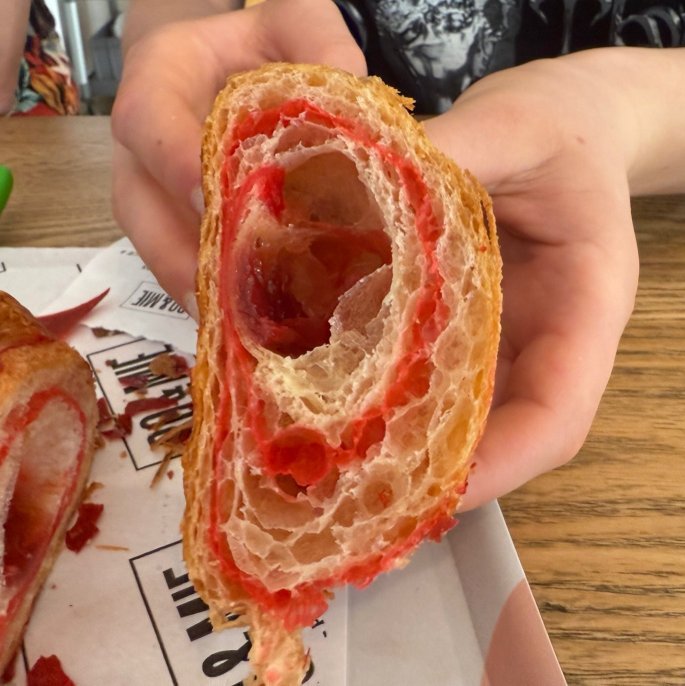 bomie-croissant