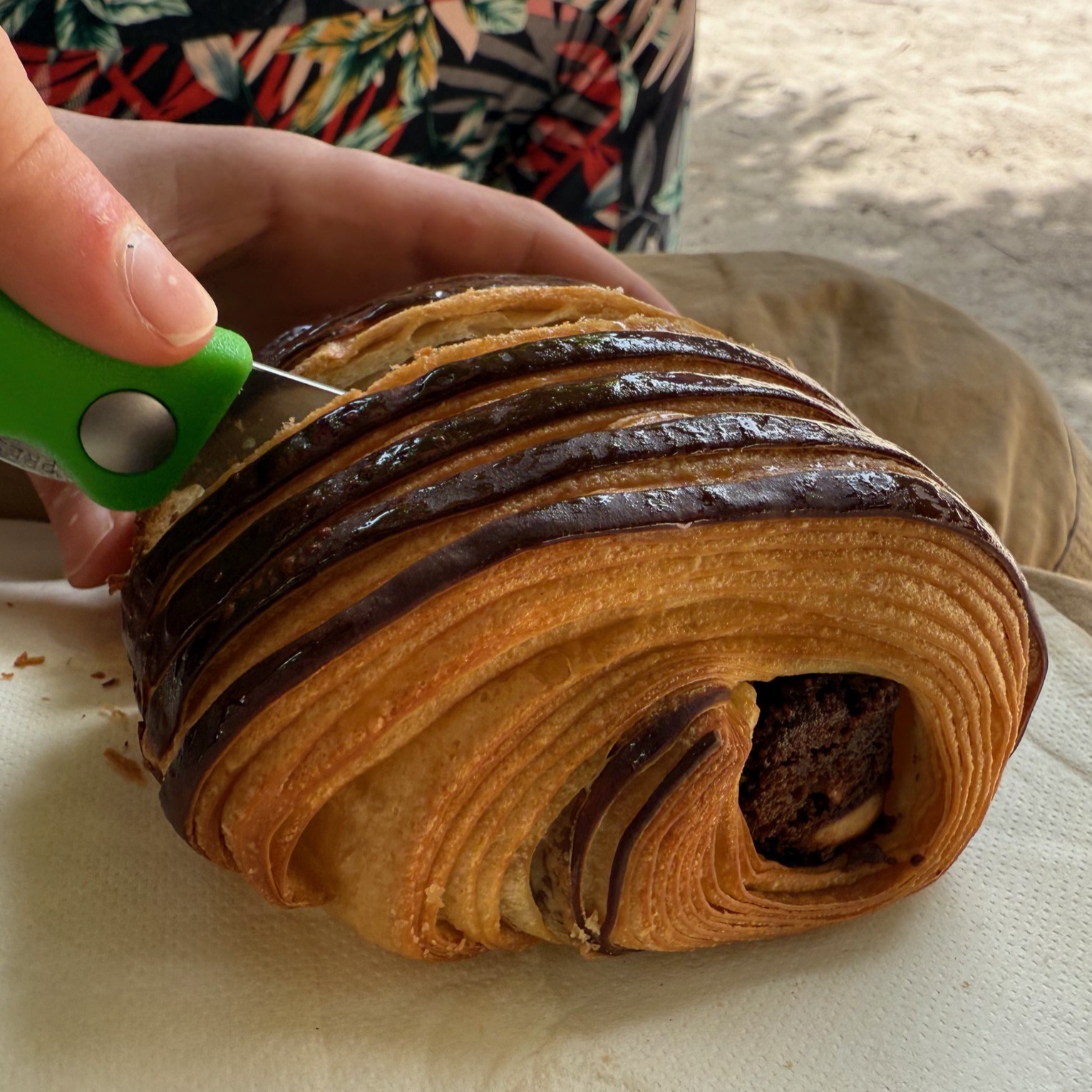 panade-brownatine-cutting