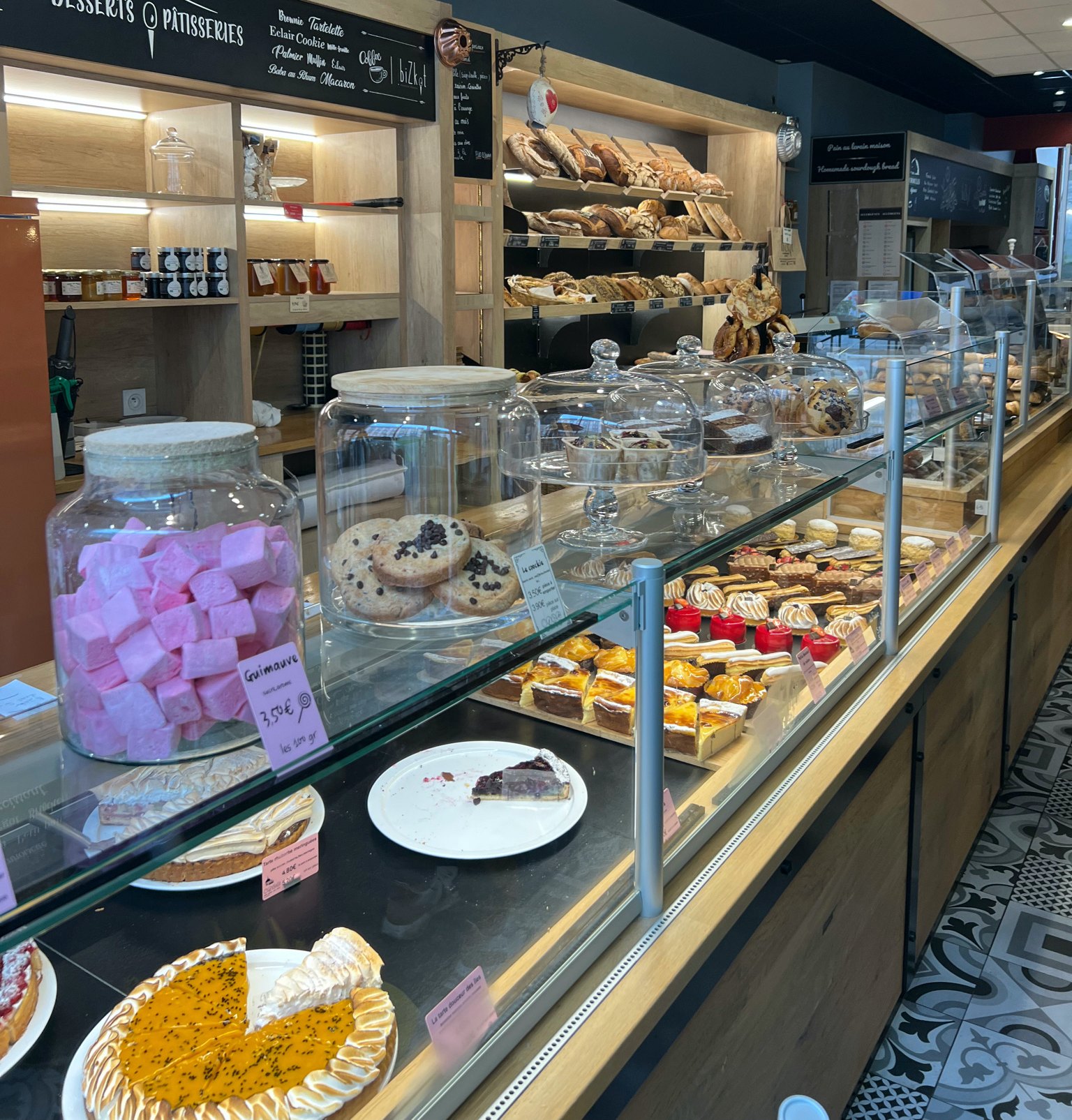 shop-inside-2