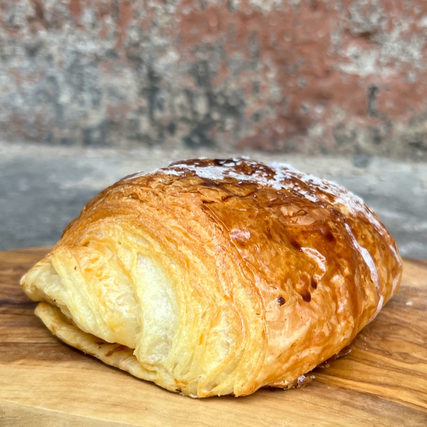 pain-au-chocolat pain-au-chocolat