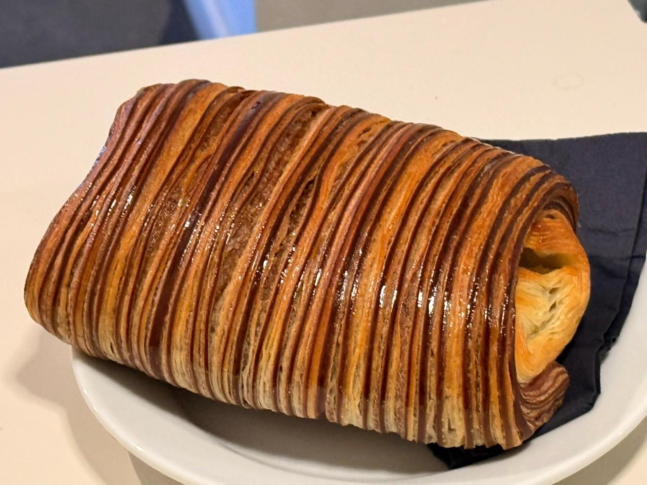 1b980f0b-3ded-4ebc-8174-281e42af9d3e